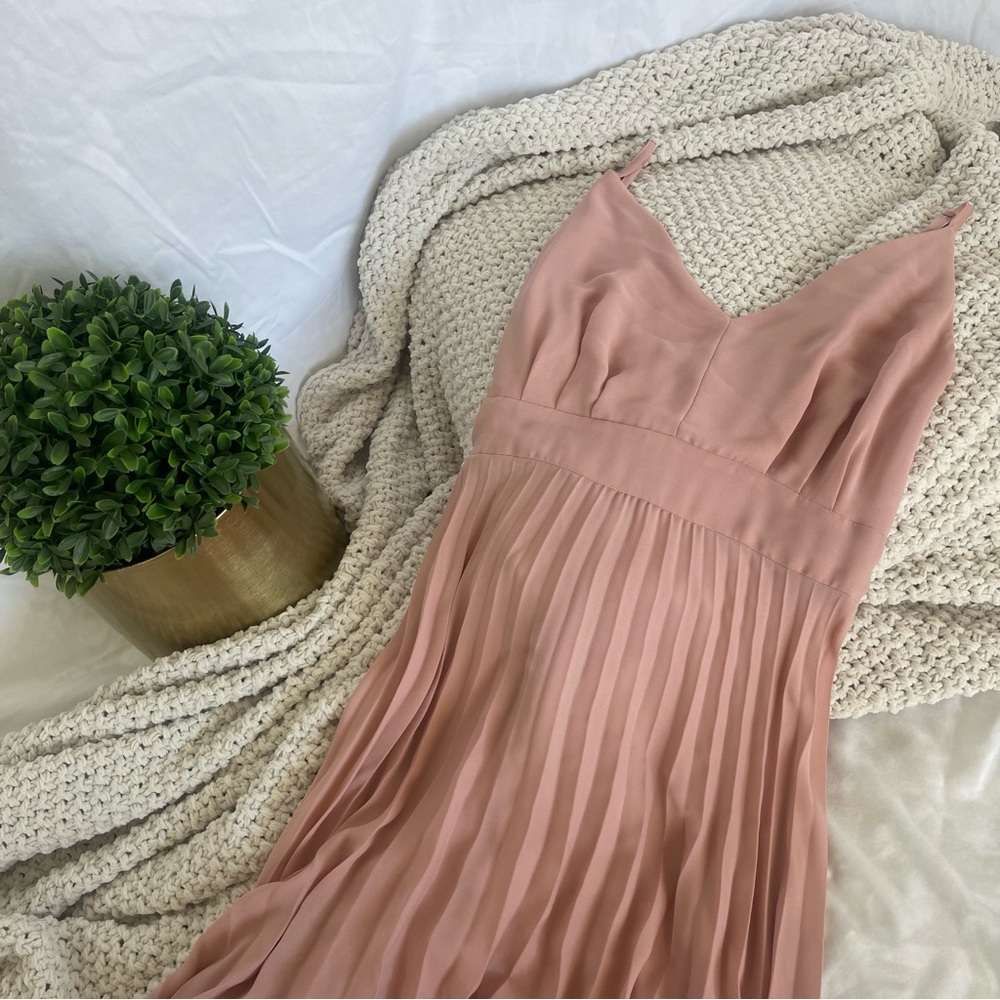 Elegant Pink Pleated Dress Size M